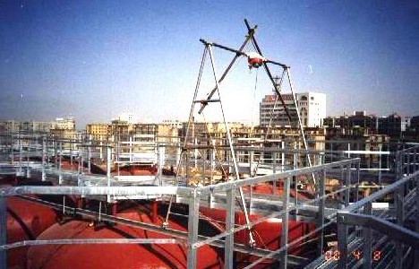 河北啤酒廠熱鍍鋅鋼格板工程